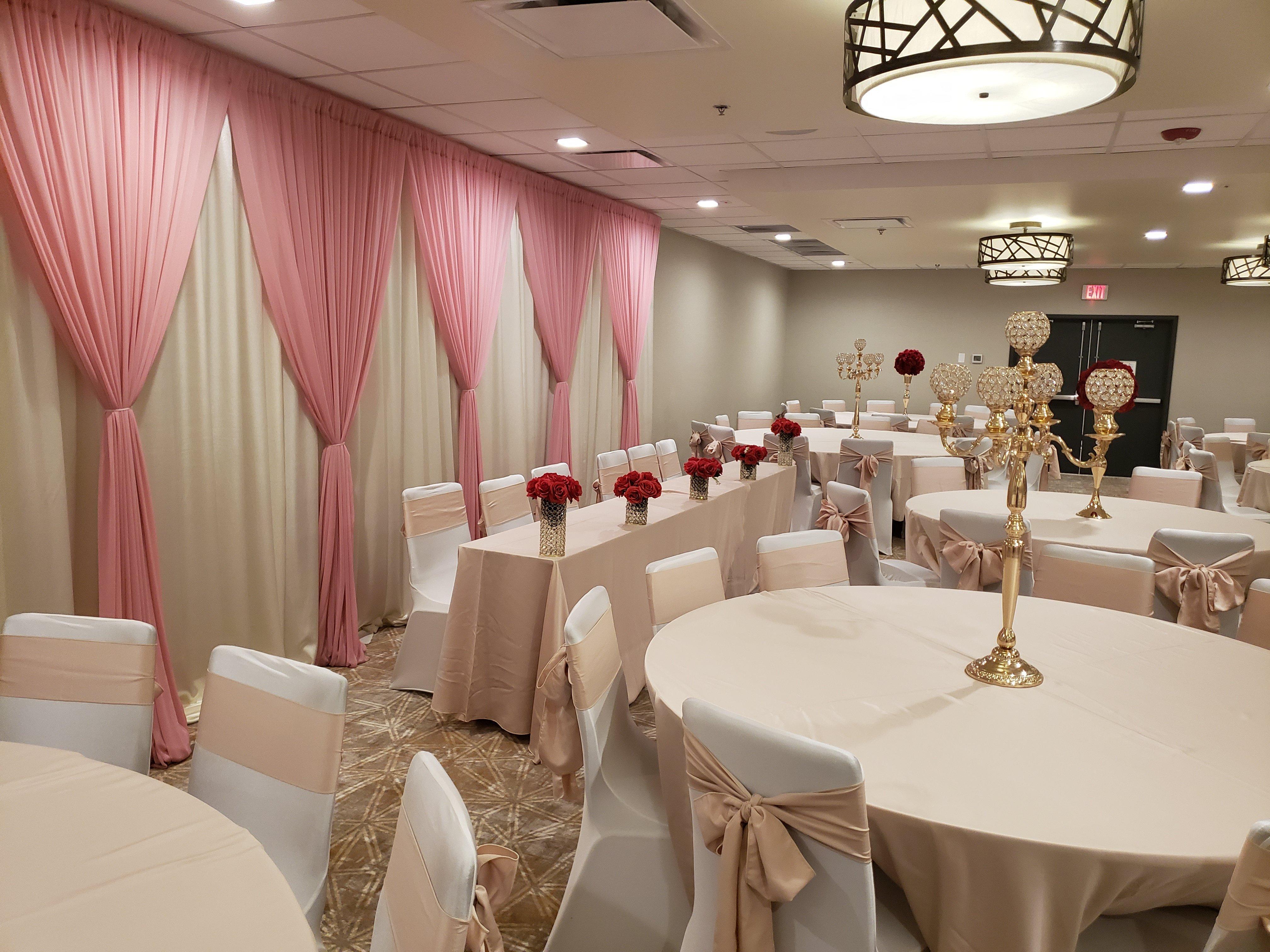 Holiday Inn Tacoma Mall By Ihg Exterior photo