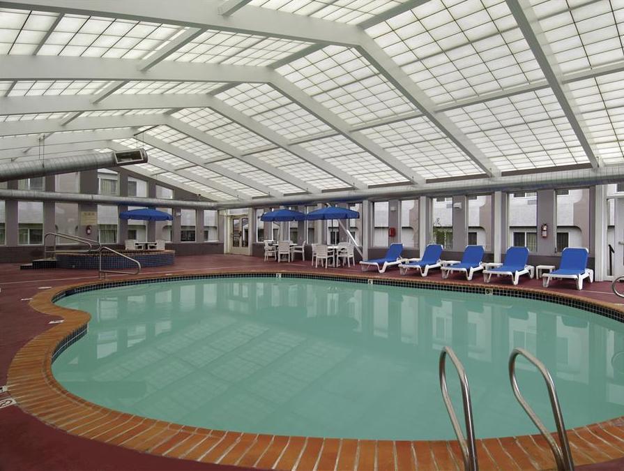 Holiday Inn Tacoma Mall By Ihg Exterior photo