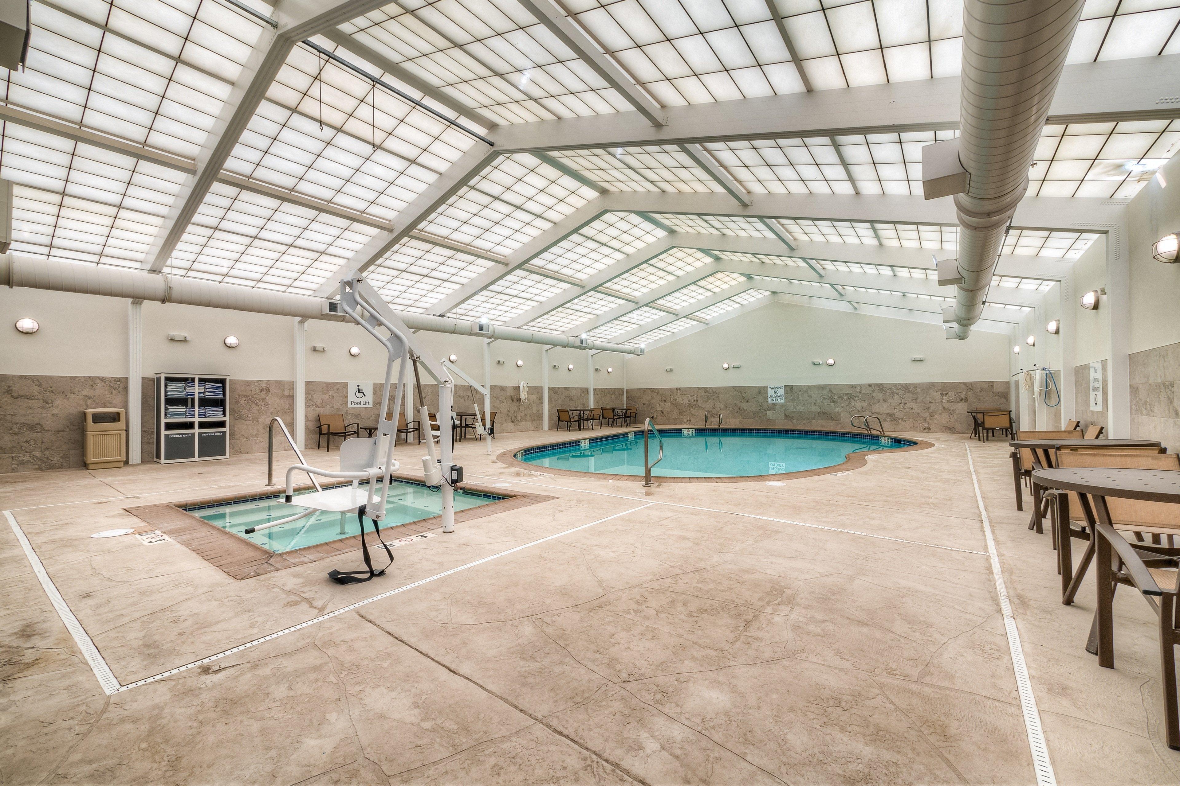 Holiday Inn Tacoma Mall By Ihg Exterior photo